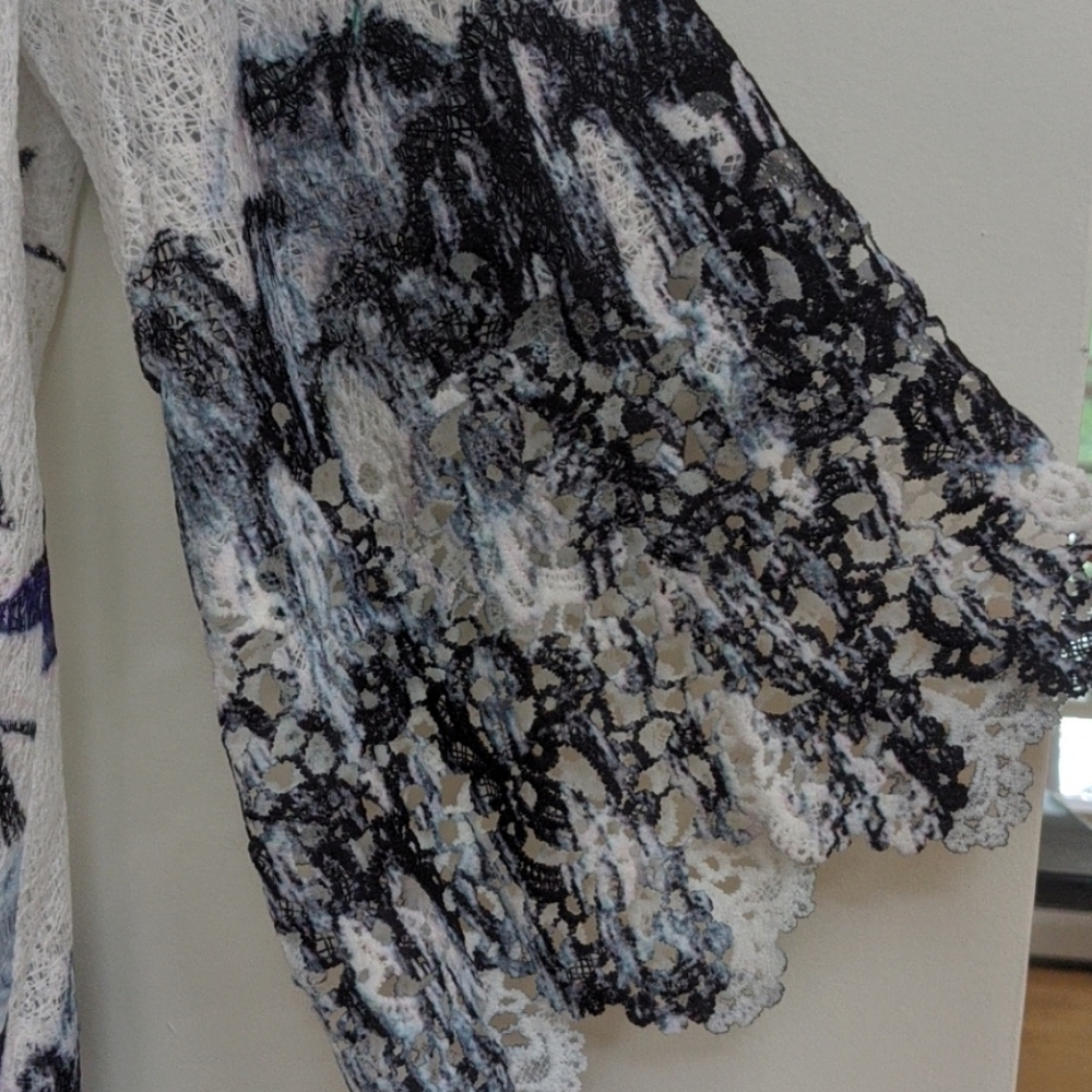 One-Button Jacket/Top/Cardigan - Picture 2 of 3